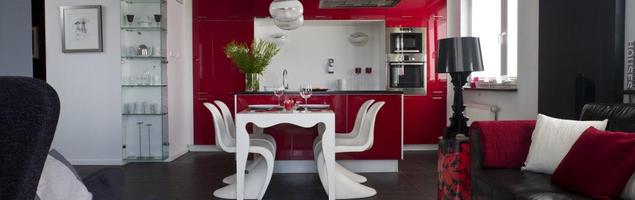 Kuchnia z salonem: nowoczesne meble i kolory ścian